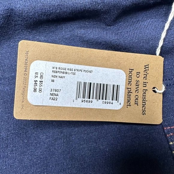 Patagonia Women's Ridge Rise Stripe Pocket Responsibili Tee NWT Size XS (Navy) - Picture 14 of 14